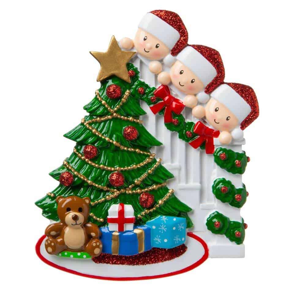 Peeking Family Of 3 Personalised Christmas decorations from joke.ie in Cavan Ireland. Our popular personalised decorations are the ideal Christmas gift to hang on the Christmas tree, and when the festive season is over pop it into the keepsake box. Hand crafted Christmas decorations in the traditional Christmas colours. Personalise it with a name or family name in the relevant field. These quality hand painted decorations are made from poly resin material and finished to a high standard with a high gloss finish.Your gift will be wrapped in tissue paper and finished with a gift bag.